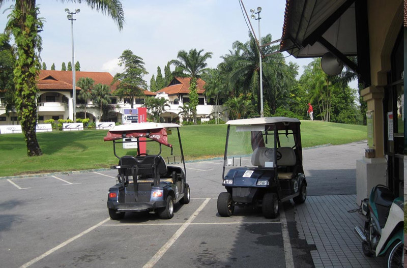 تطبيق عربة الجولف كيفان على ملعب الجولف. The Application of Qifan Golf Cart on Golf Course.