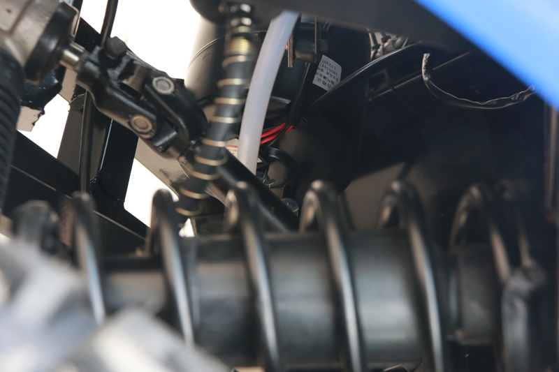 รถกอล์ฟไฟฟ้าสีขาว White Electric Golf Car